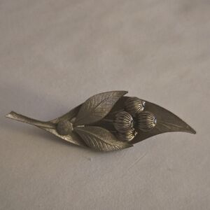 Vintage,  Silver Leaf Brooch.
